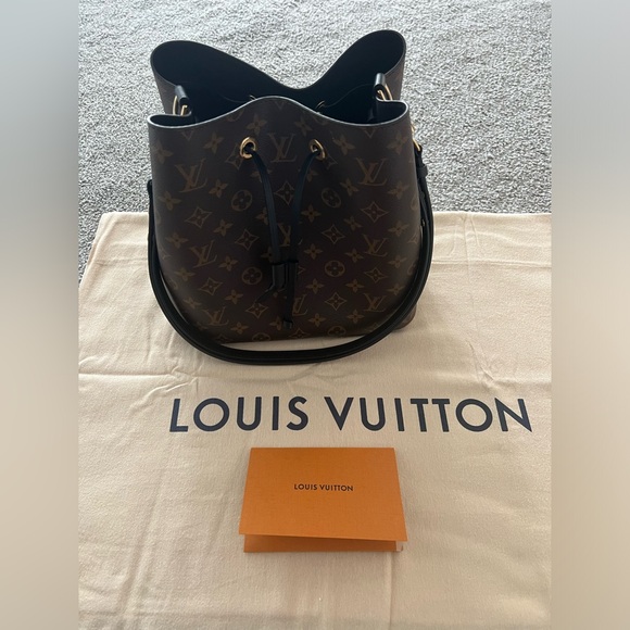 Louis Vuitton Monogram Neonoe MM Black - Picture 2 of 10